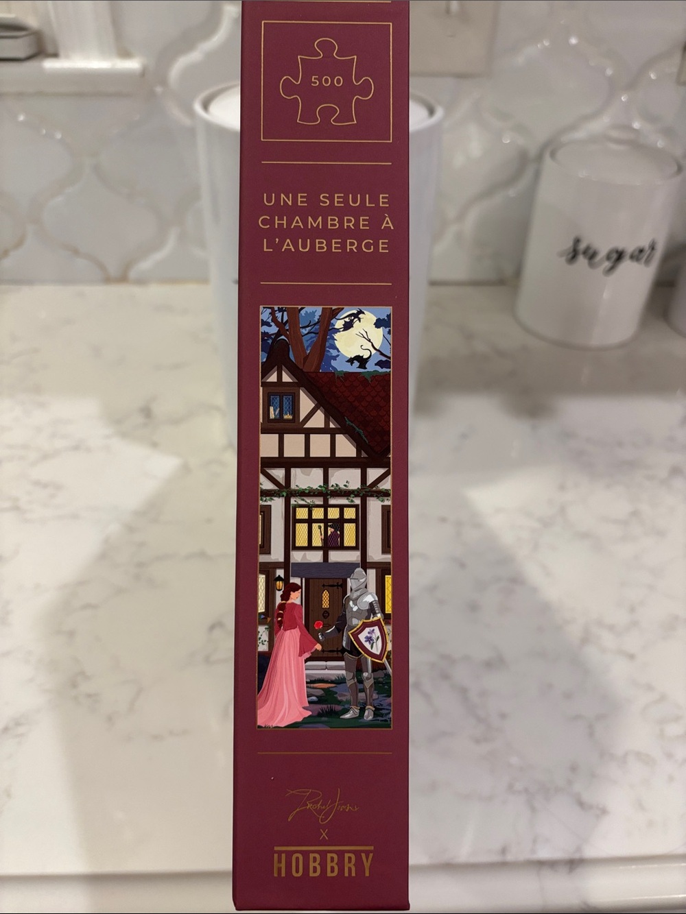 Hobbry One Bed At The Inn 500 Piece Puzzle - Burgundy Box - Picture 2 of 6